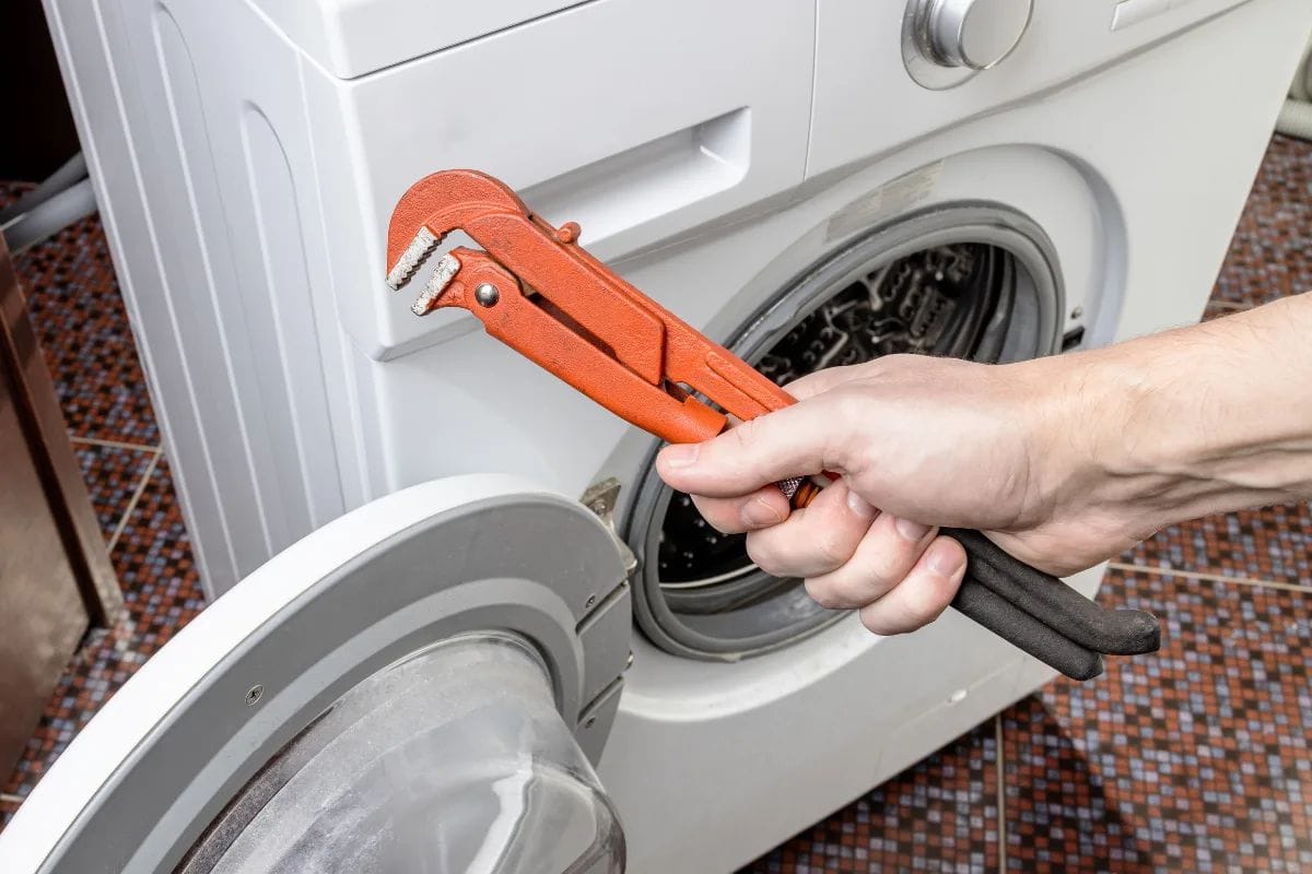 Solucionamos cualquier avería con tu electrodoméstico Beko en Madrid.